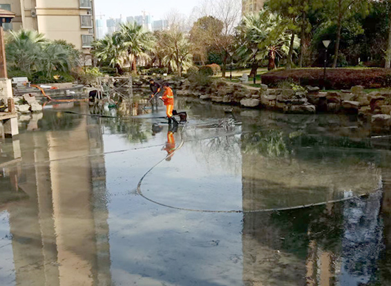 洛浦景观池淤泥清理